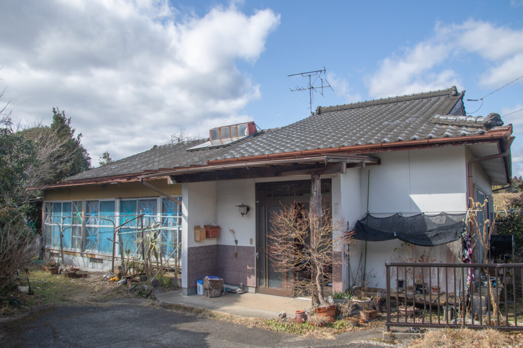 【空き家紹介】球磨川から徒歩1分!川沿いでのんびり過ごしたい方におすすめの広々物件